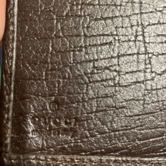 Gucci Sherry Line Agenda/Passport Holder - Picture 11 of 14